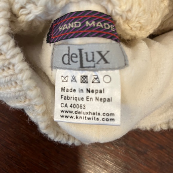 DeLux 100% wool beret - Picture 7 of 8